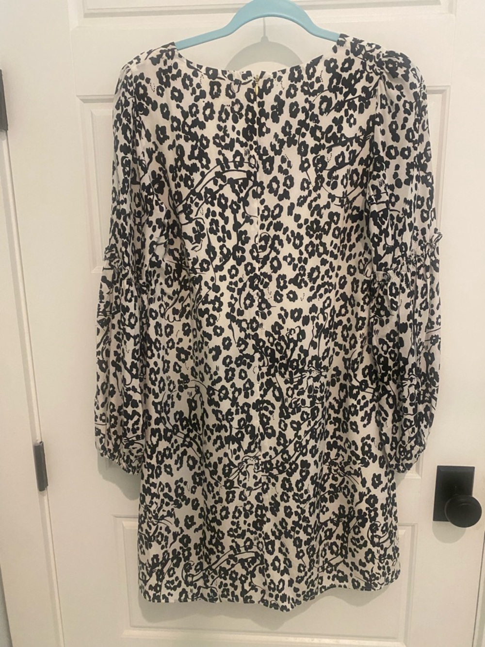 Lilly Pulitzer Cleme Silk Dress in Coconut Let’s Pawty EUC - Picture 3 of 7